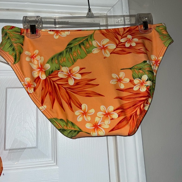 Gloria Vanderbilt Peach Beach 2 Piece, Size 12 - Picture 7 of 8